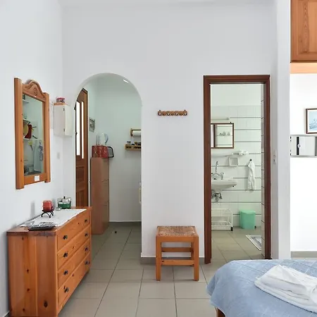Downtown Apartment *